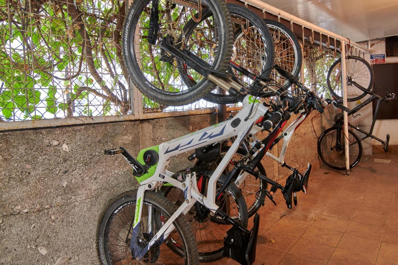 טורבולה Hotel Lido Blu - Surf & Bike מראה חיצוני תמונה